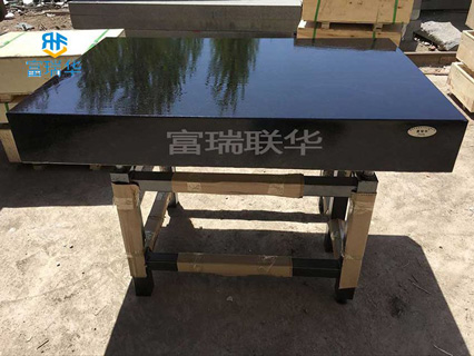 [深圳大理石平臺(tái)]測量是選用大理石平臺(tái)還是花崗石平臺(tái)？