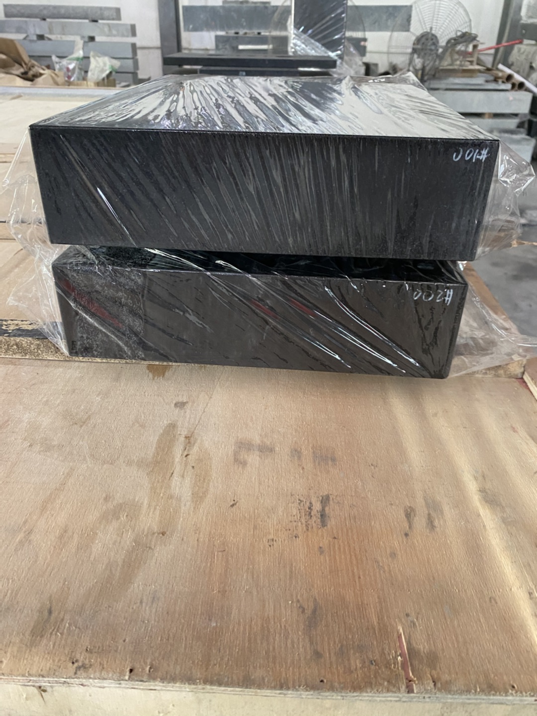 在運(yùn)用檢驗(yàn)大理石平臺(tái)過(guò)程中的注意事項(xiàng)